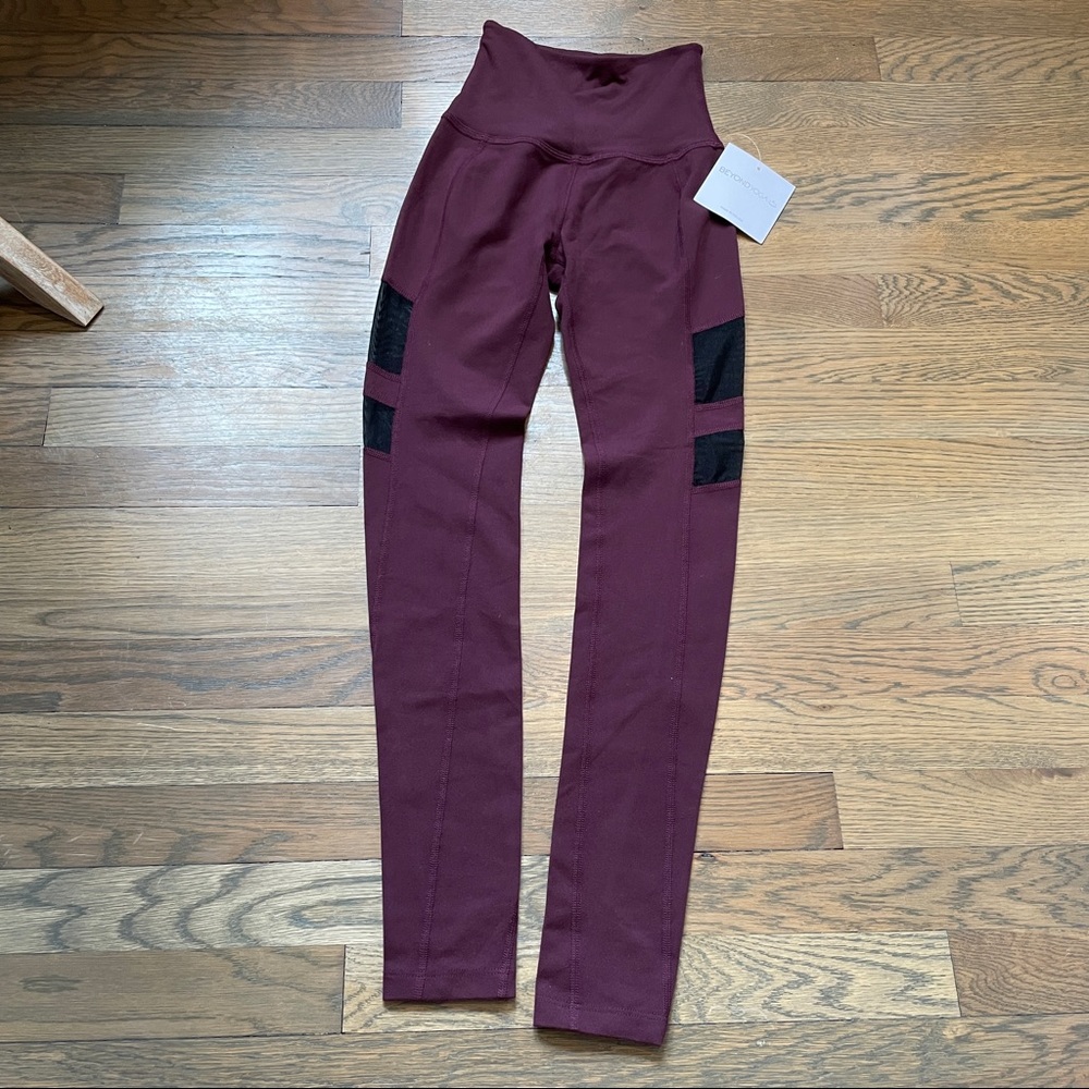 NWT Beyond Yoga Maroon Black Mesh Leggings…